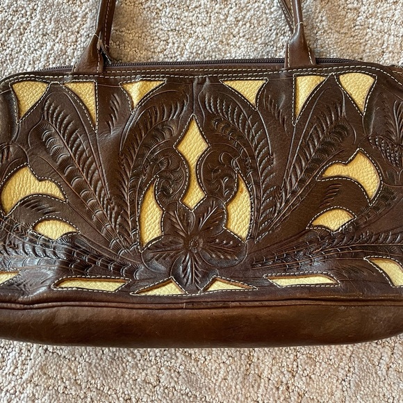 Leaders In Leather Scroll Cut Out Tooled Leather  Bag, Medium Size, Brown/Ivory - Picture 15 of 16
